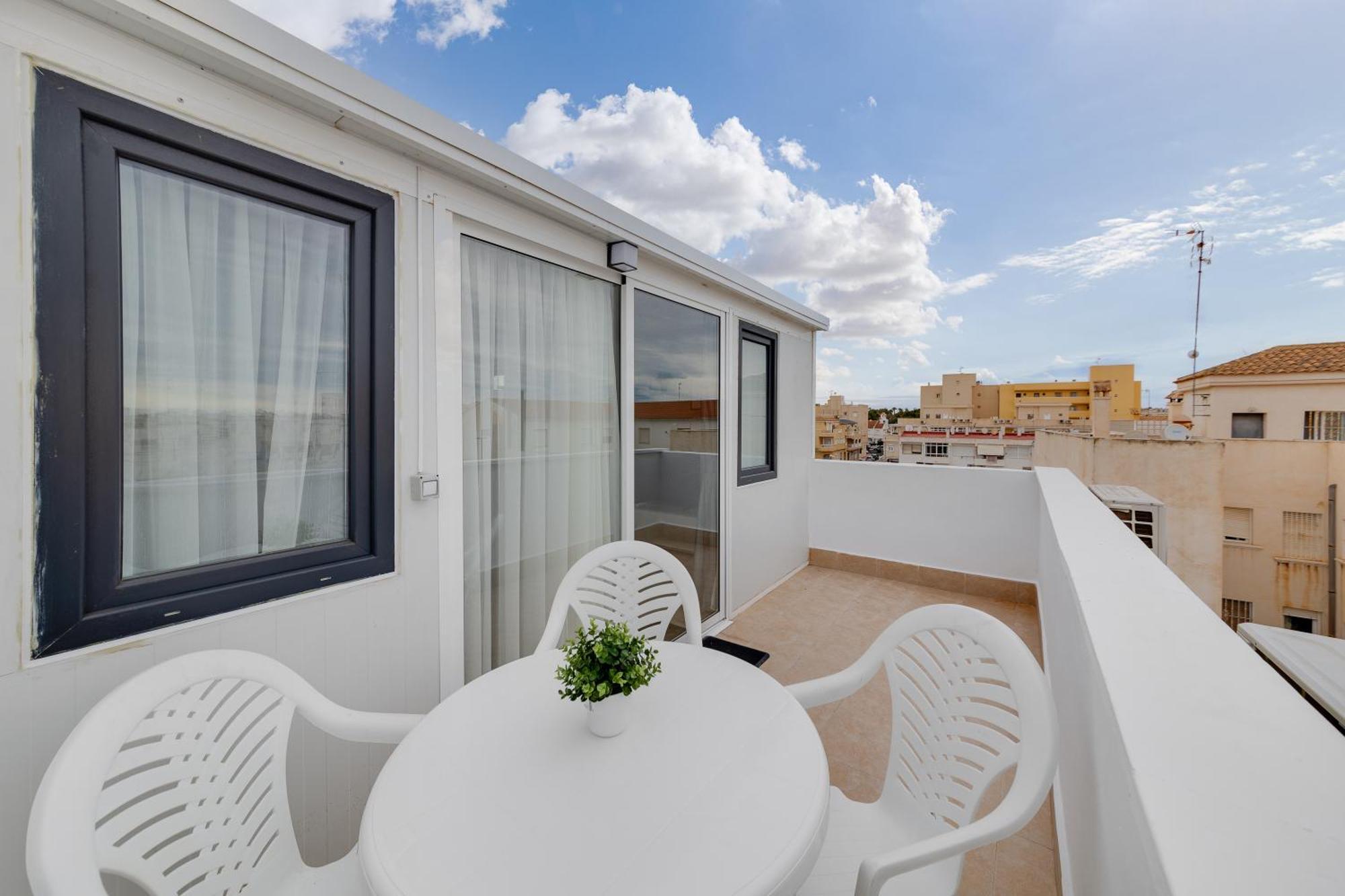 Apartment Cosy Near The Sea Torrevieja